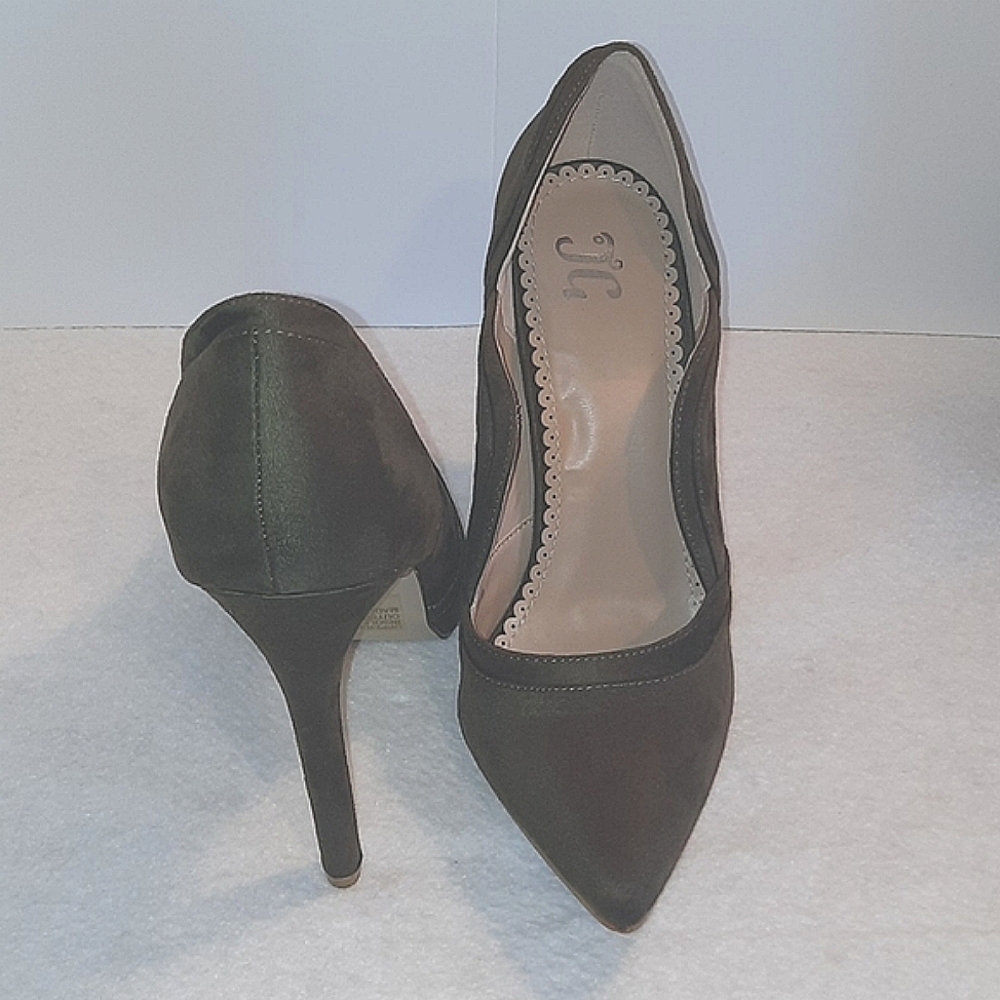 Olive Heels Suede Like